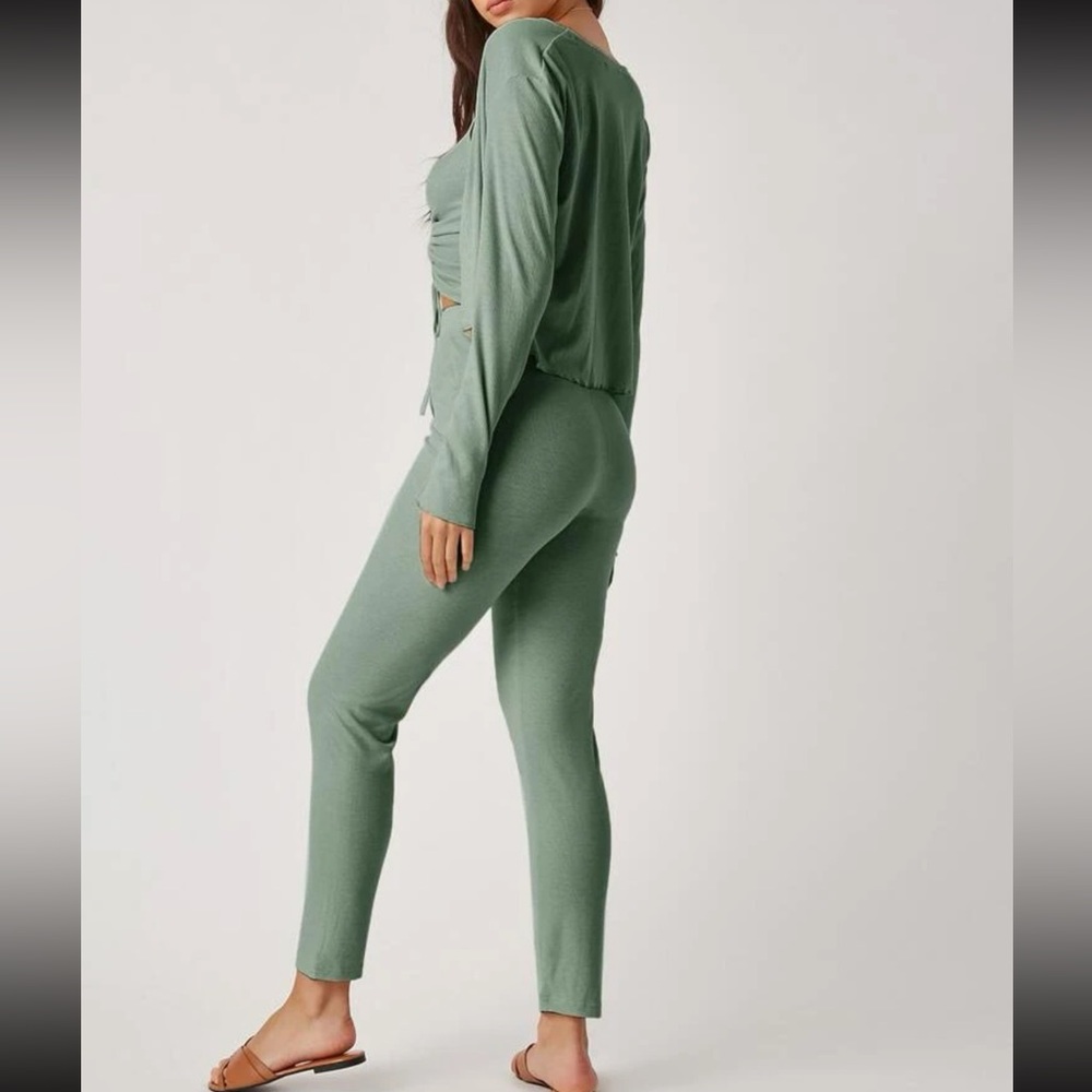 Drawstring knot ruched cami top & leggings set with cardigan - Picture 3 of 6